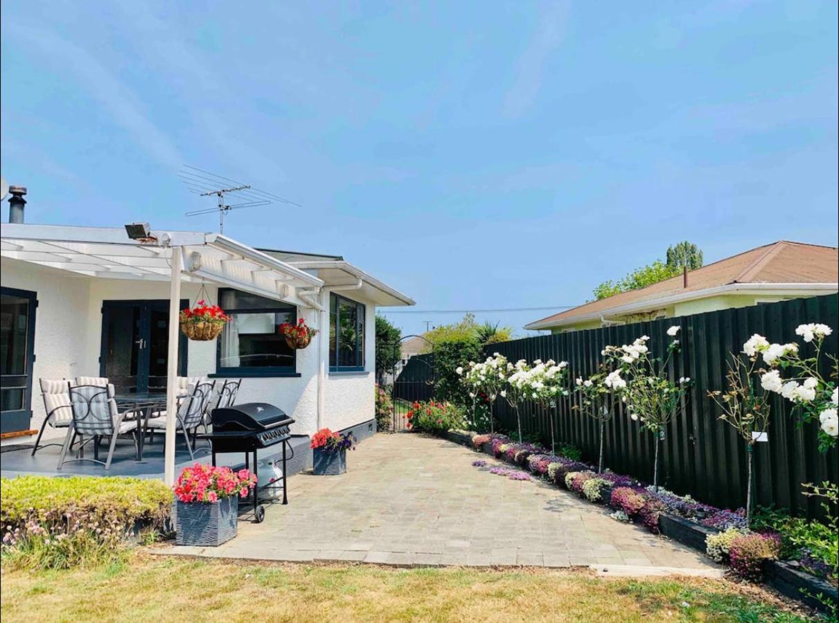 Peaceful House With Kids Playground Villa Motueka Bagian luar foto